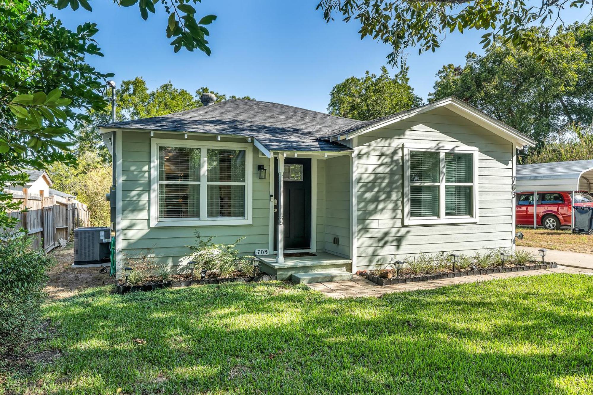 The Green Emerald Brenham Extérieur photo